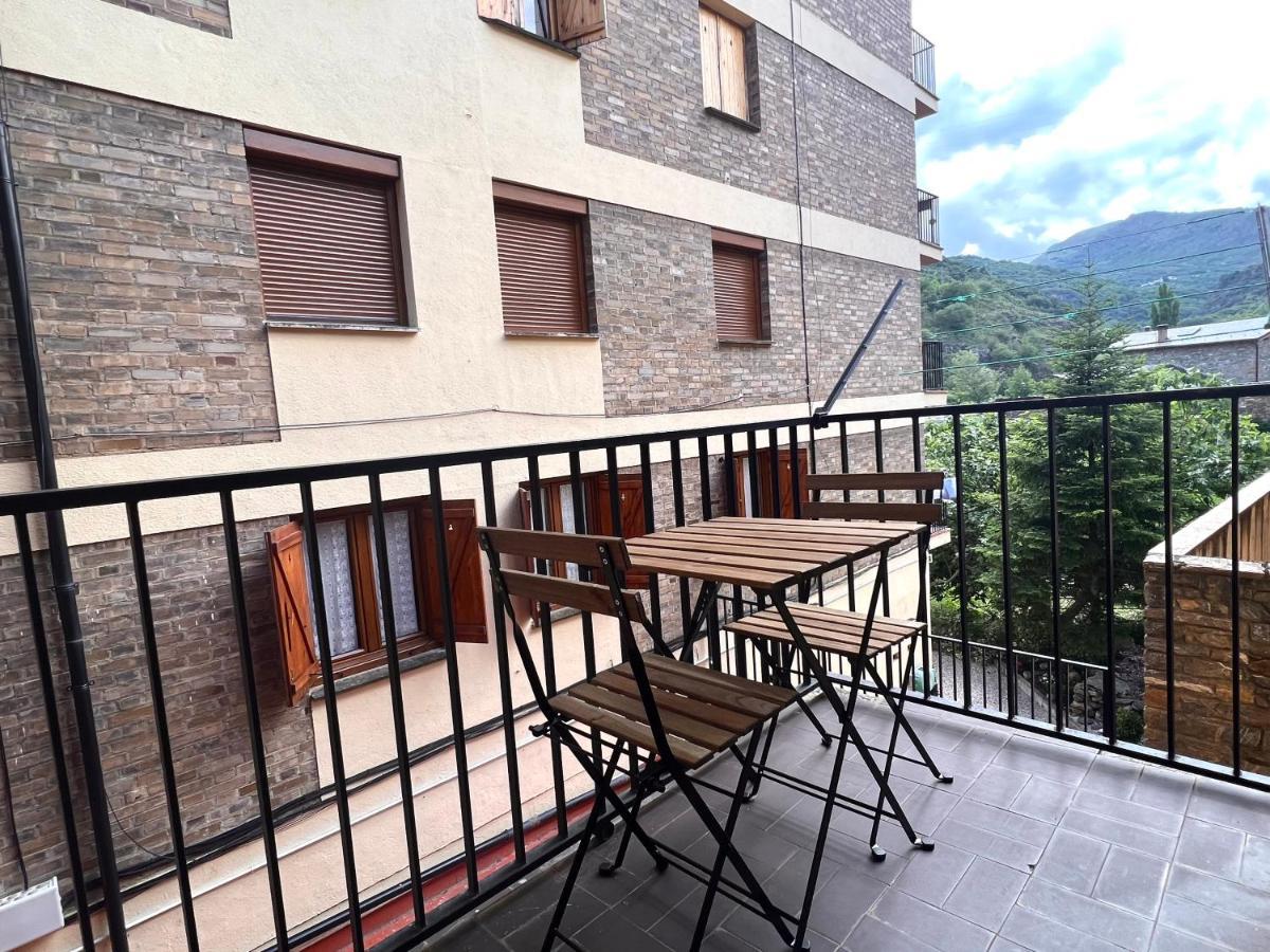 Apartaments Matxicots - L'Amfitriona Rialp Εξωτερικό φωτογραφία